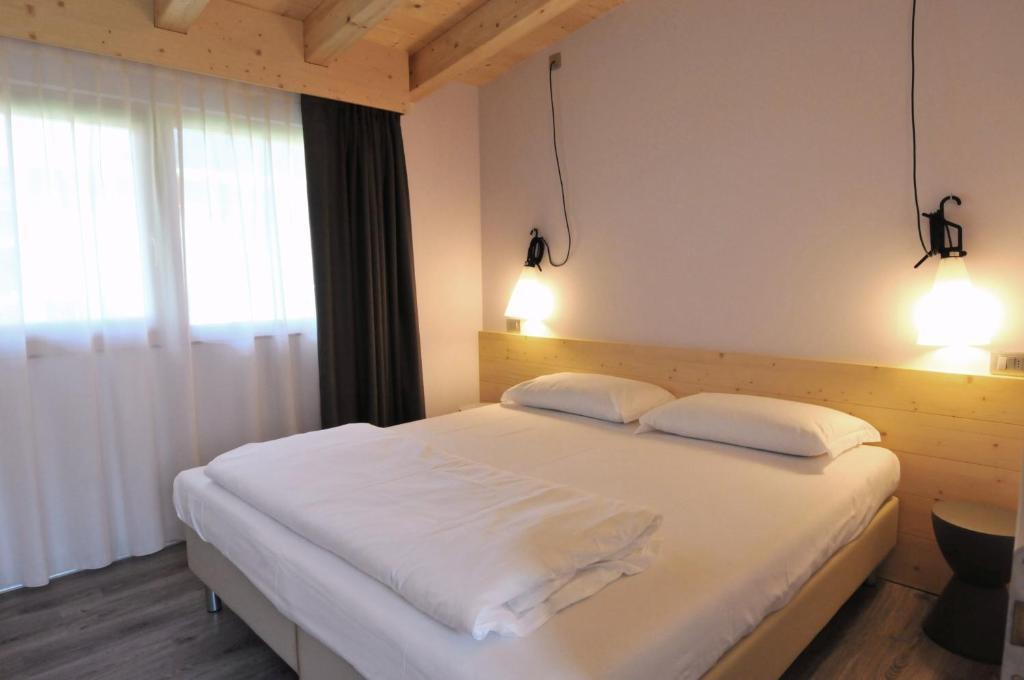 Bungalows Chalets Lago Di Molveno Oda fotoğraf