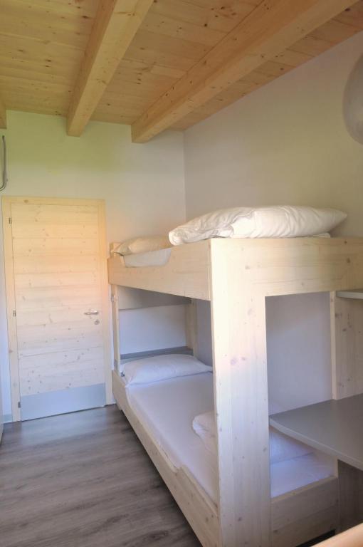 Bungalows Chalets Lago Di Molveno Oda fotoğraf